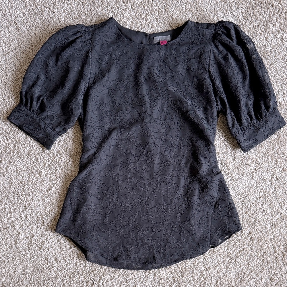 Vince Camuto Lace Puff Sleeve Blouse